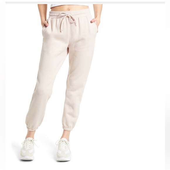 Socialite Pants - Socialite knit joggers size small